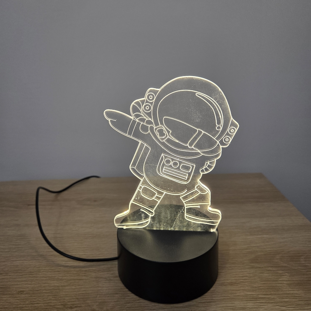 Astronaut LED Acrylic Night Light - Clear/White Glow